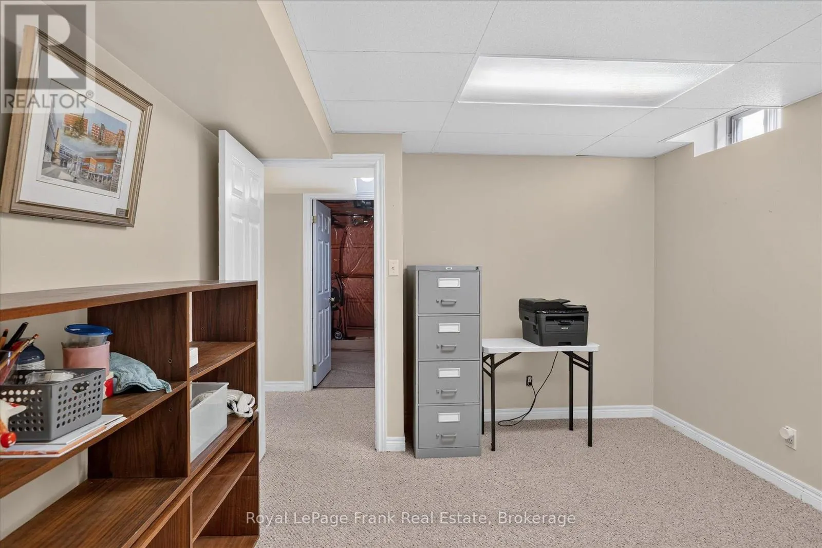1544 GLENFOREST CRESCENT