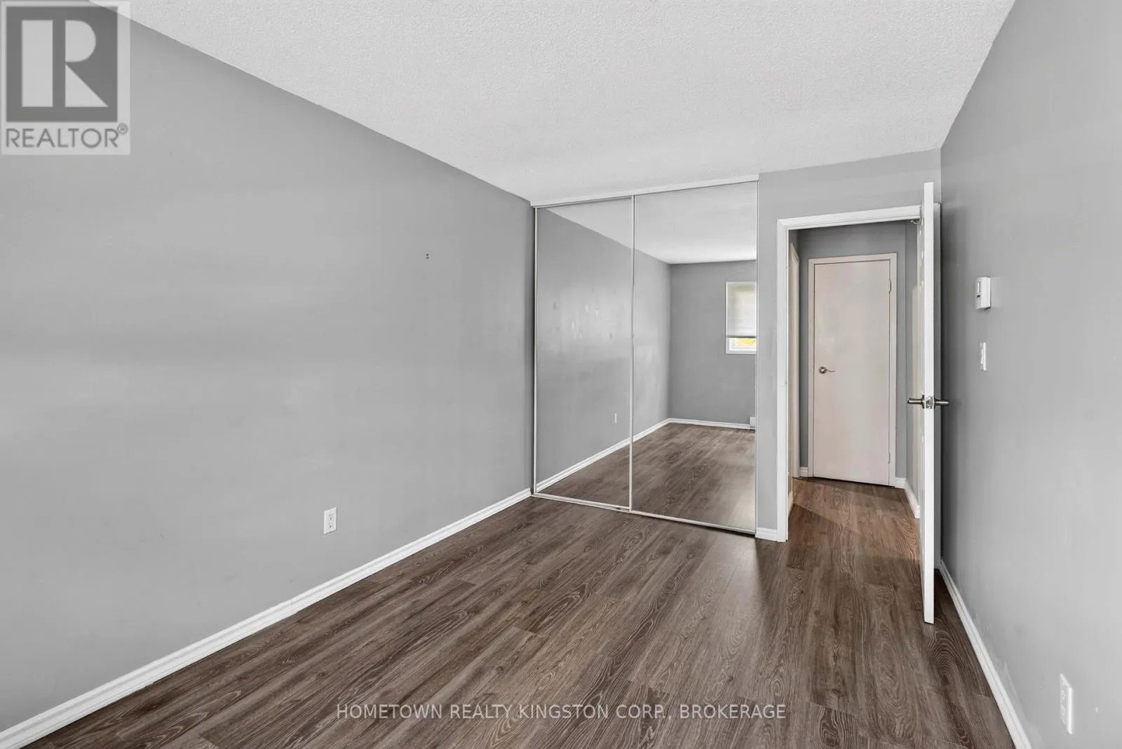 201 - 566 ARMSTRONG ROAD #201