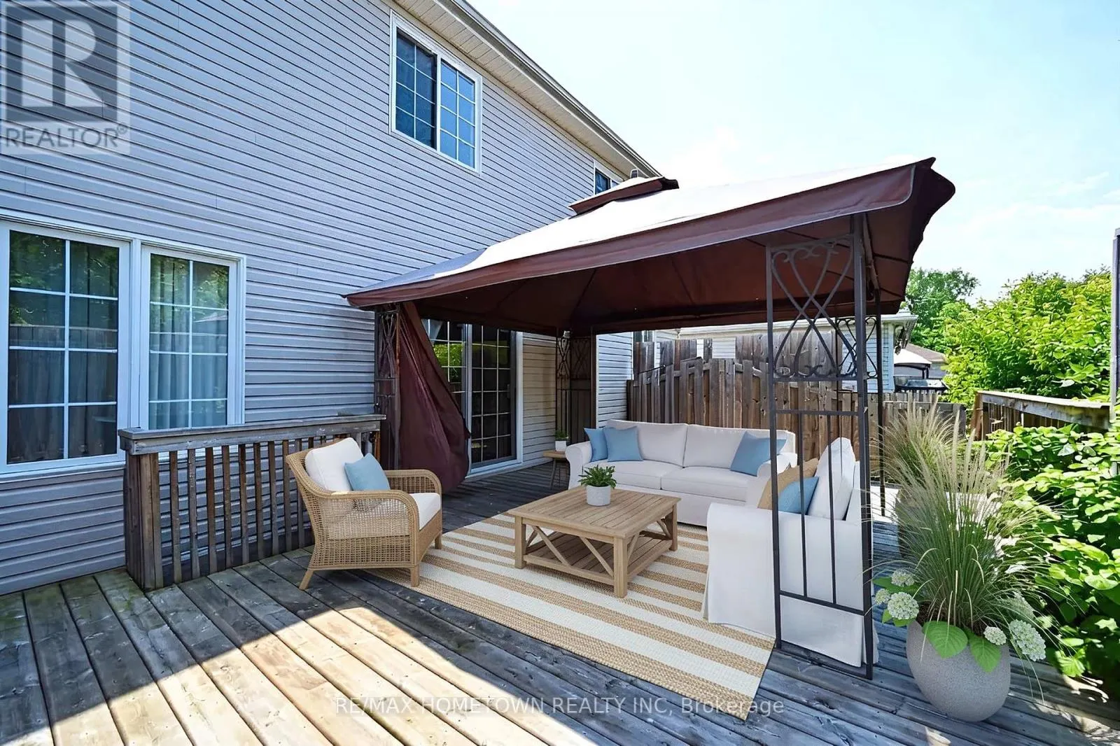 16 REGENCY PLACE
