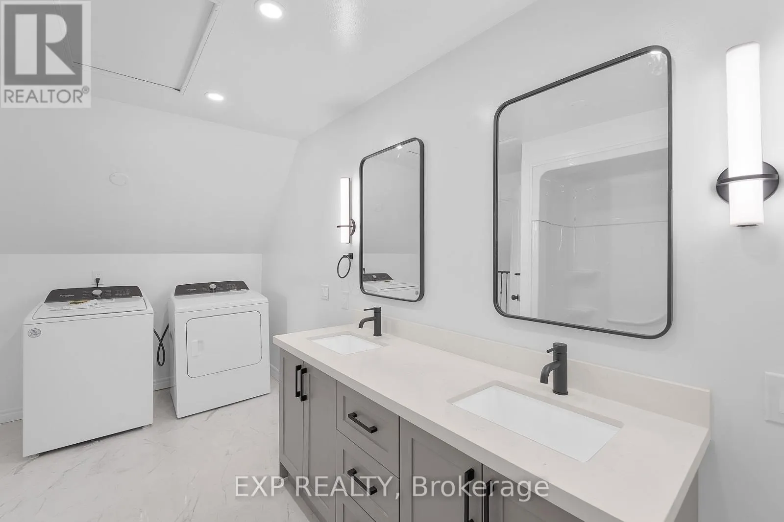 UNIT 2 - 165 MAIN STREET #Unit 2