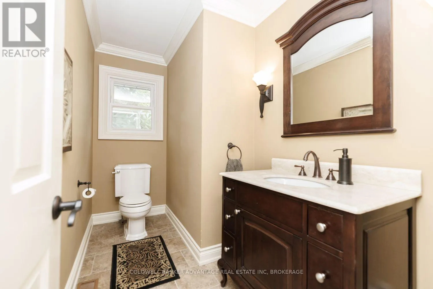 16 WILLOWDALE COURT