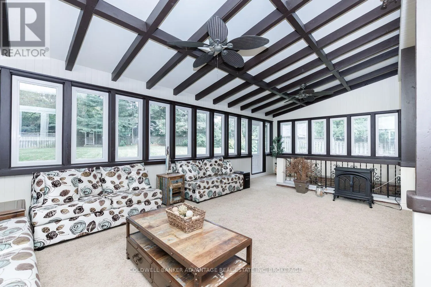 16 WILLOWDALE COURT