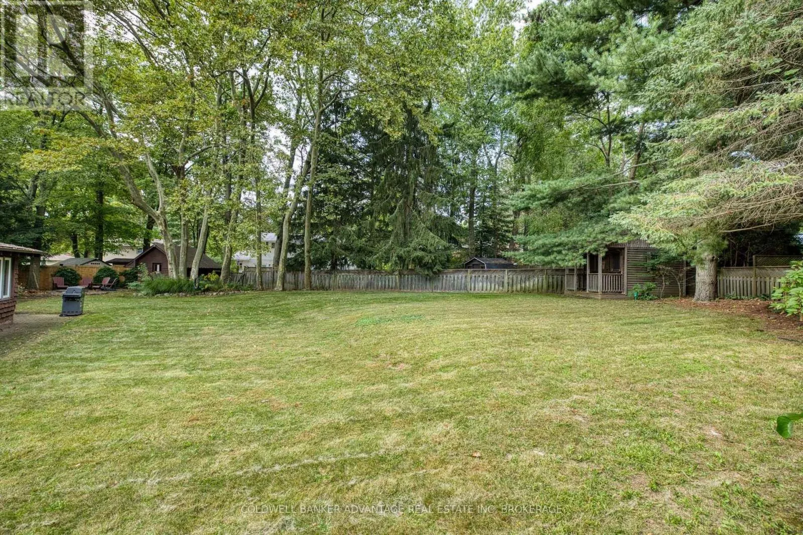 16 WILLOWDALE COURT