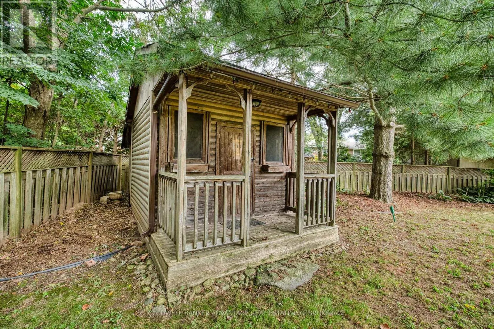 16 WILLOWDALE COURT