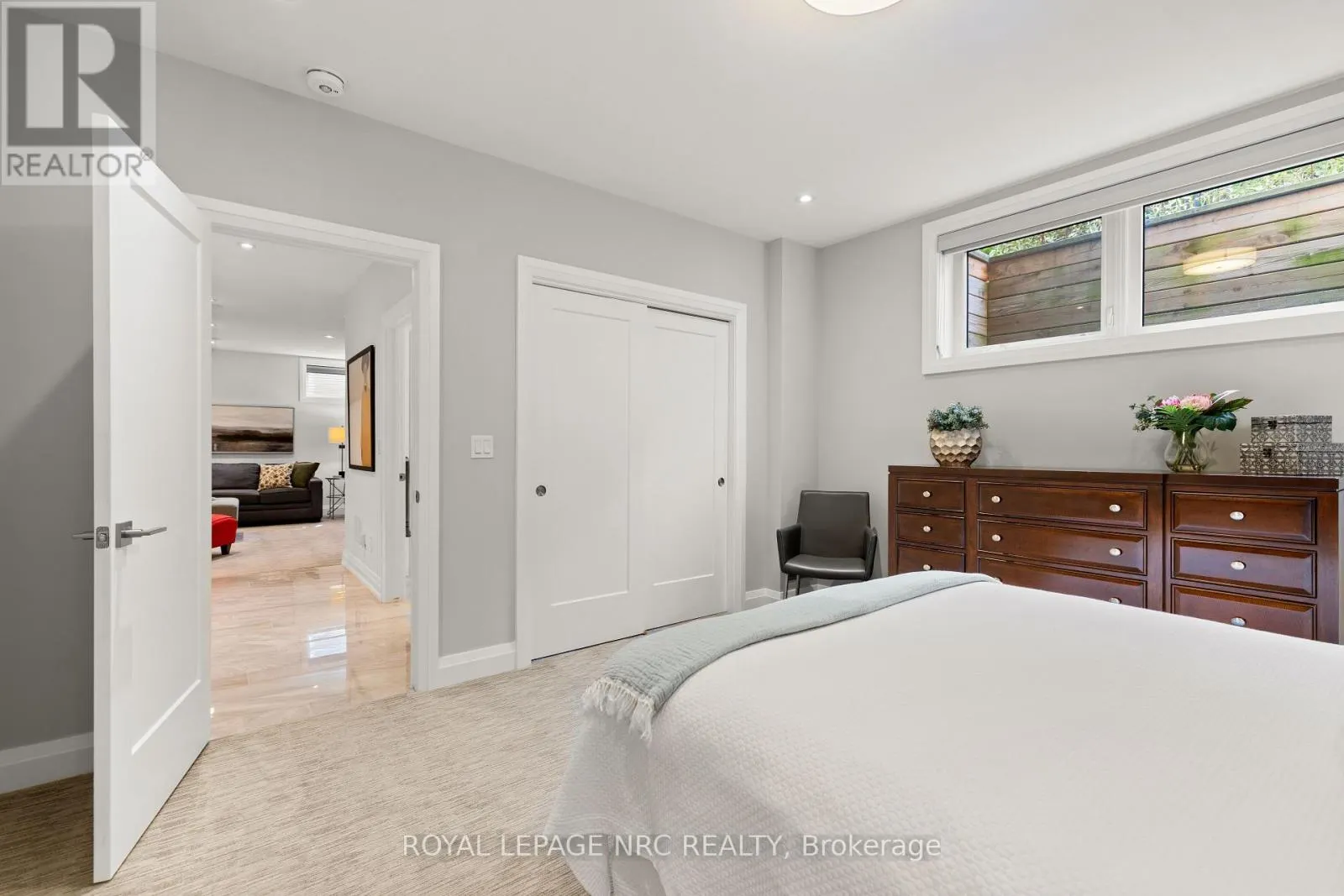 4 - 1535 HAIST STREET #4