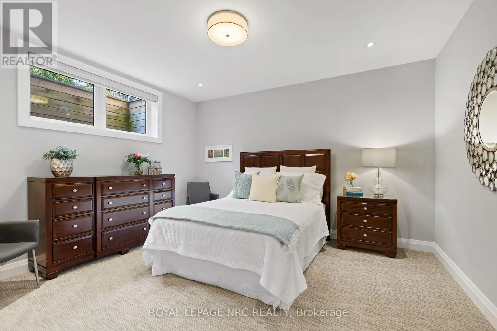 4 - 1535 HAIST STREET #4