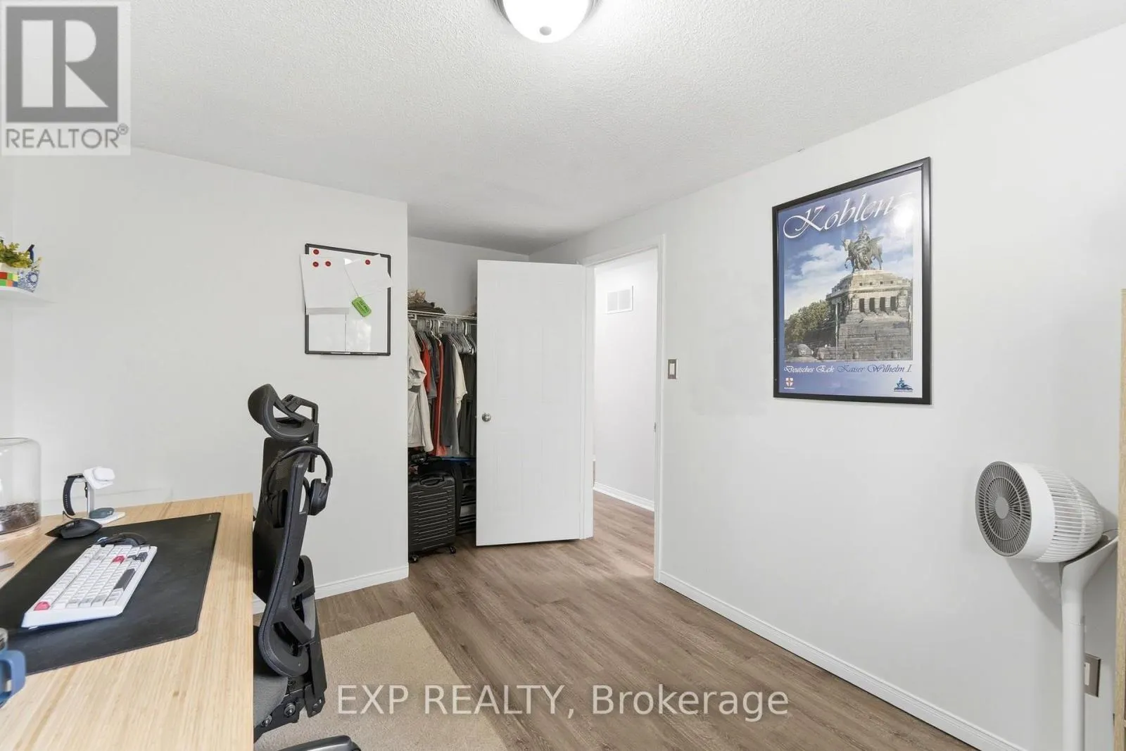 14 HEDGE LAWN DRIVE