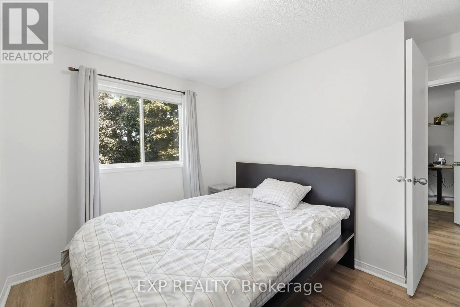 14 HEDGE LAWN DRIVE