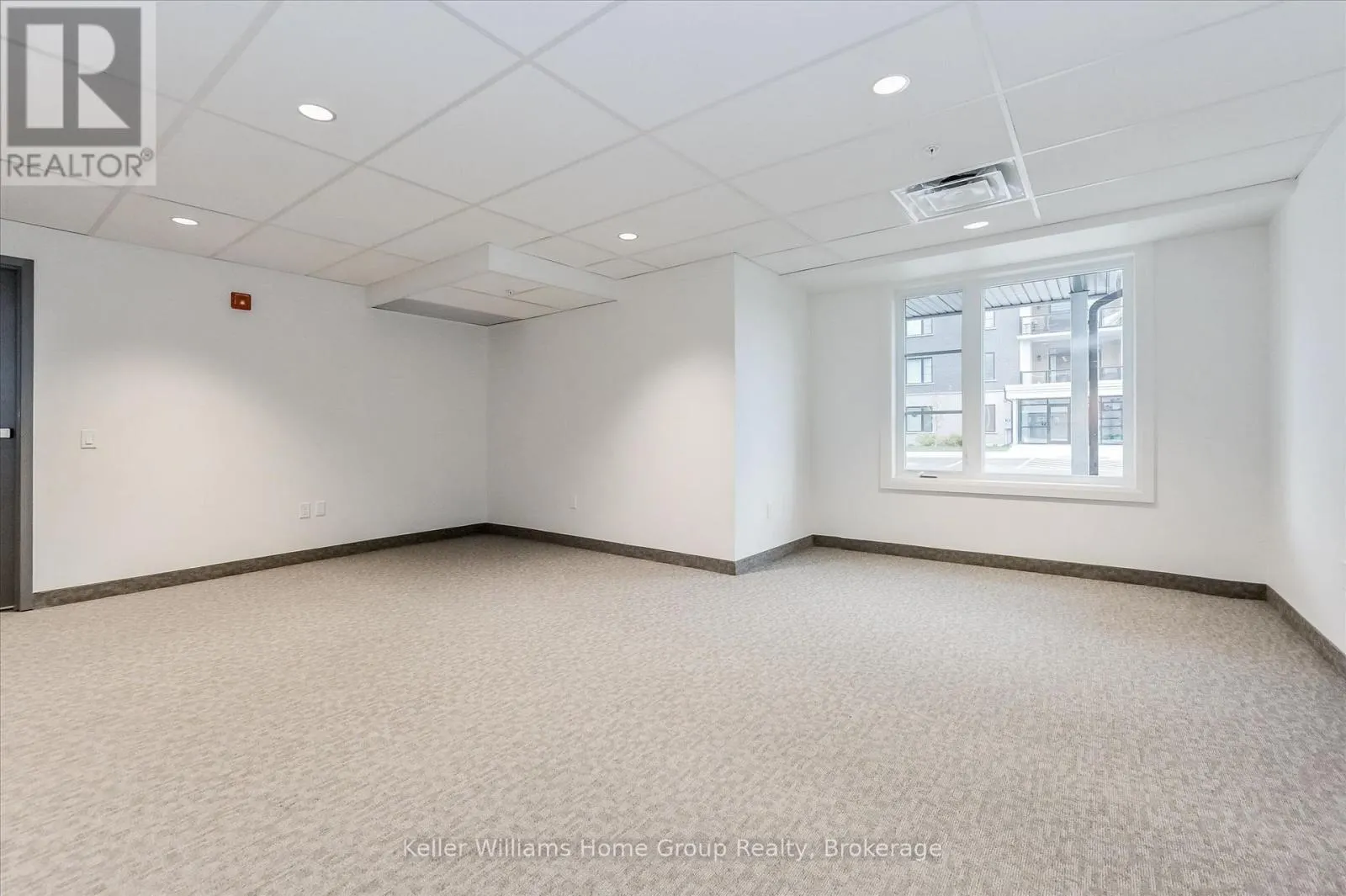203 - 99B FARLEY ROAD #203