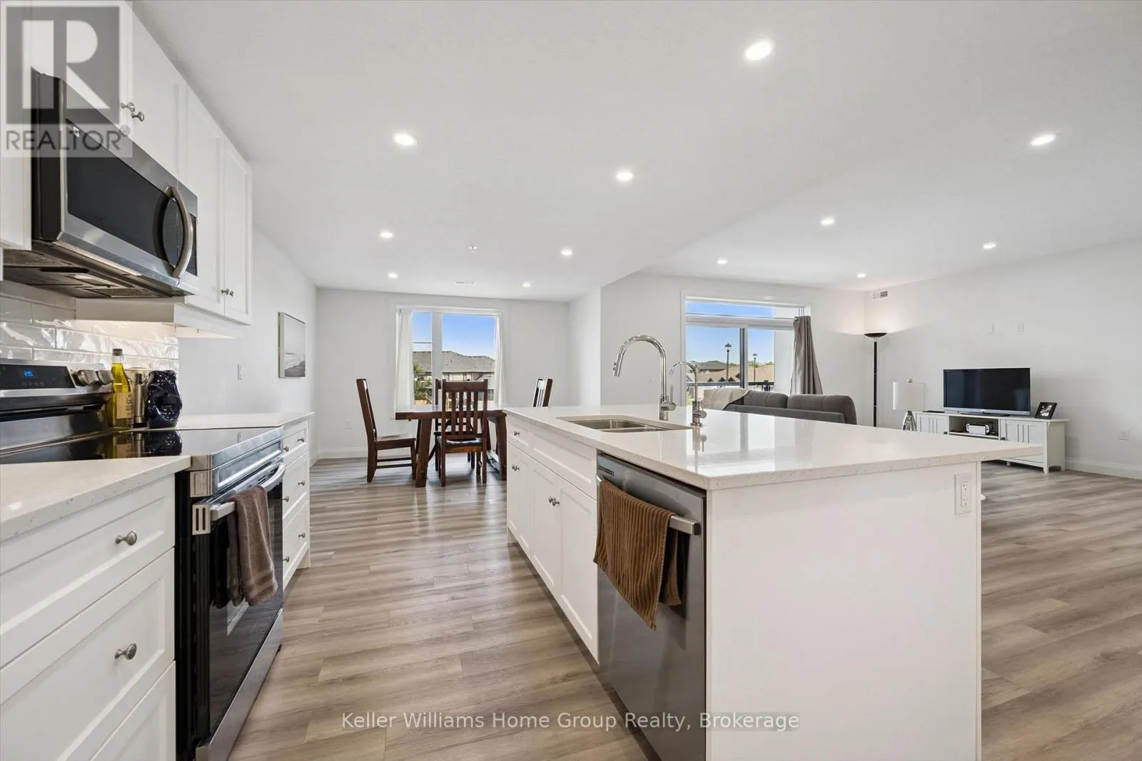 203 - 99B FARLEY ROAD #203