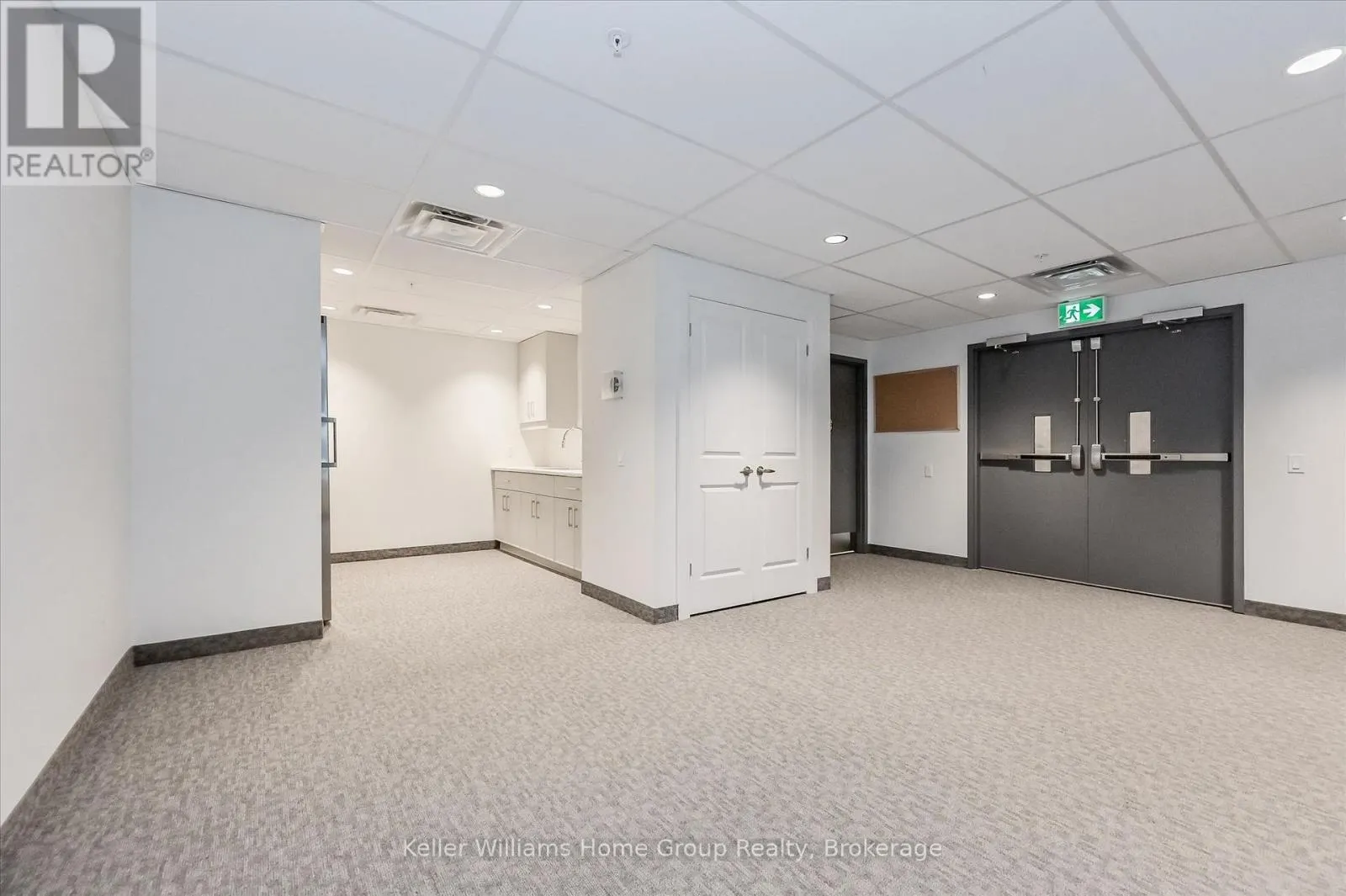 203 - 99B FARLEY ROAD #203