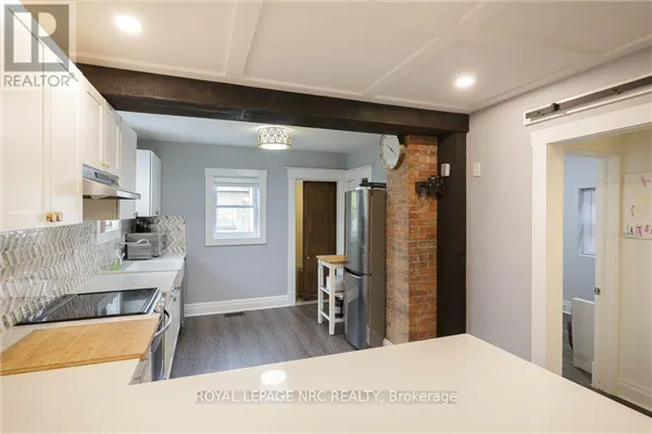 241 VINE STREET
