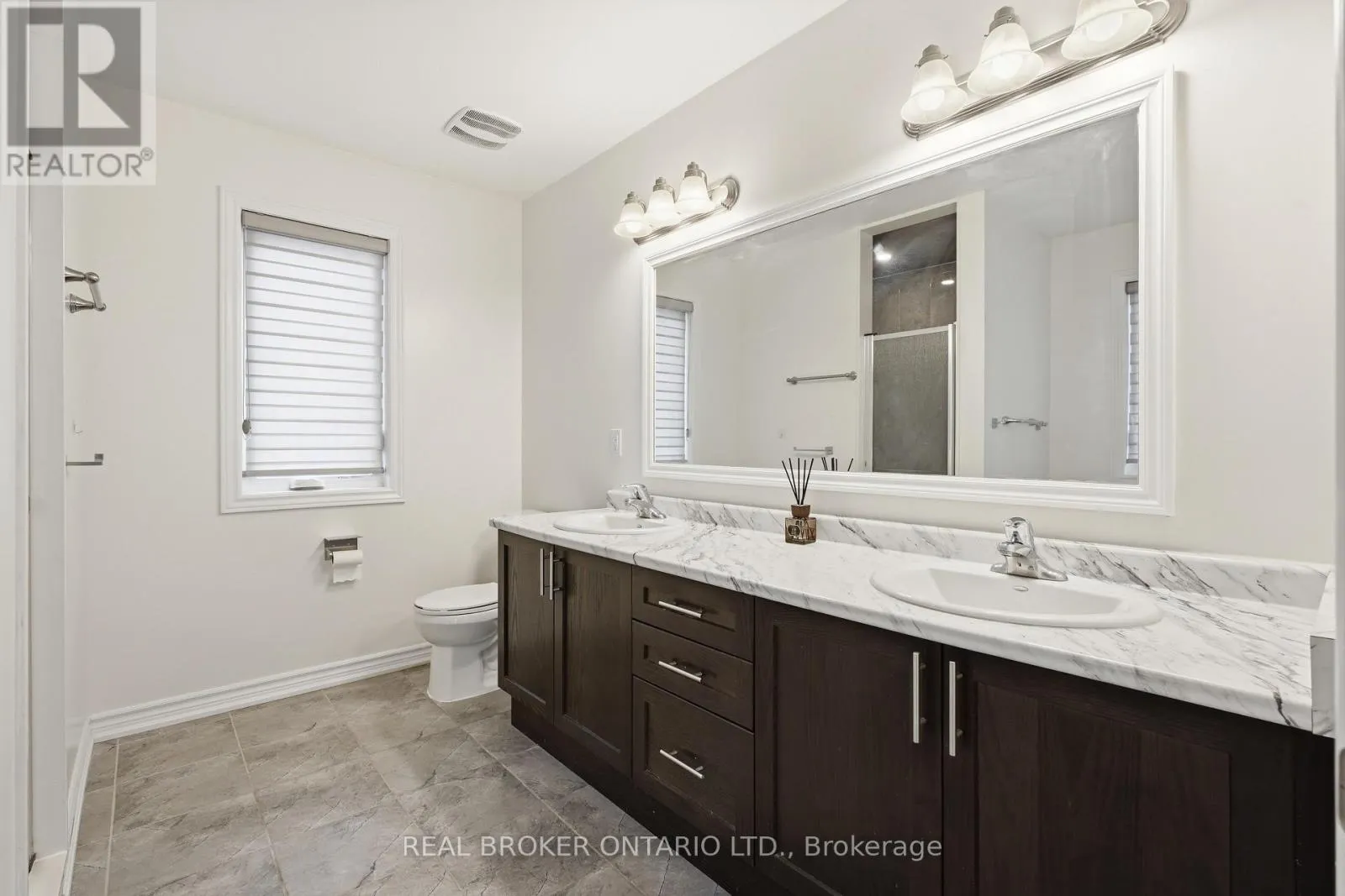 359 BEECHDROPS DRIVE