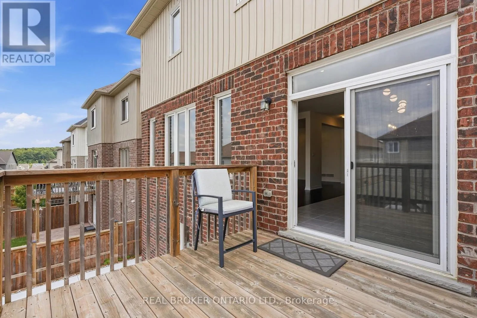 359 BEECHDROPS DRIVE