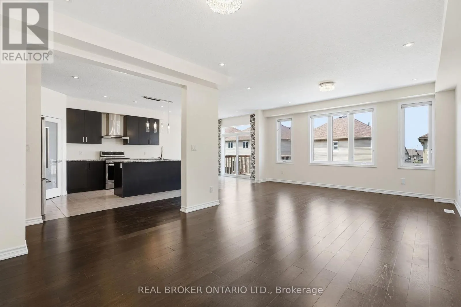 359 BEECHDROPS DRIVE