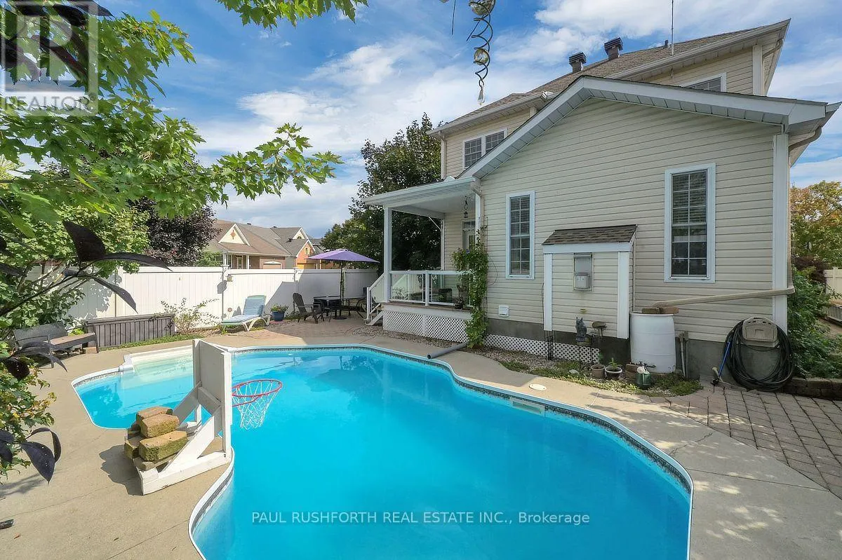 1800 NICOLET WAY