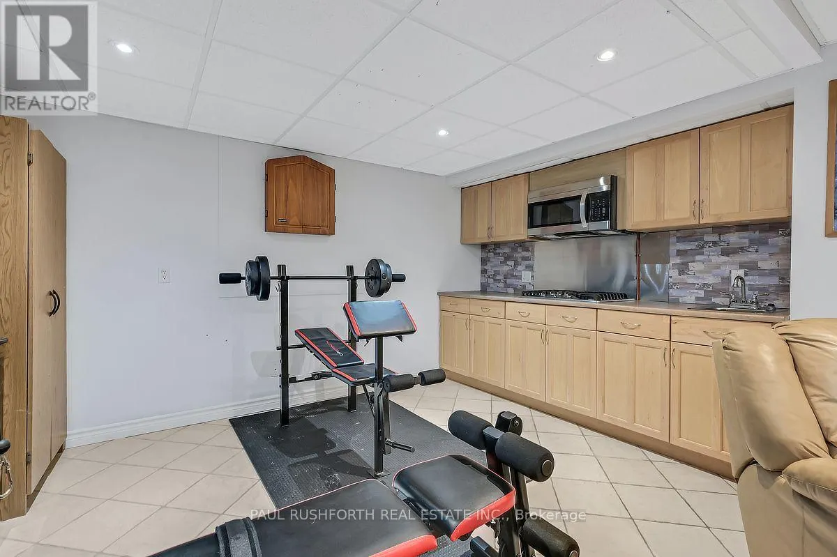1800 NICOLET WAY