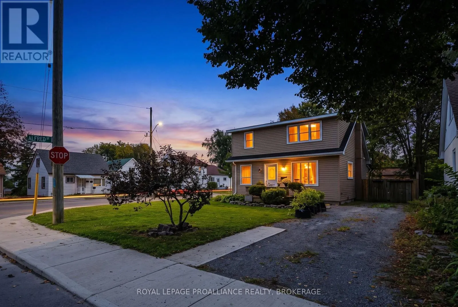 2 DUNKIRK AVENUE