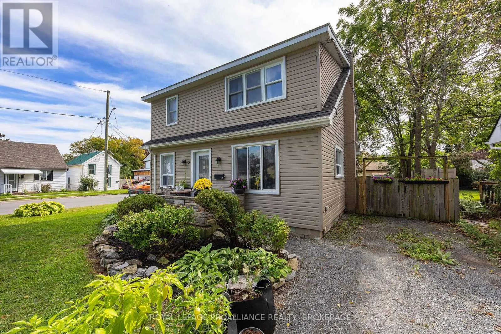 2 DUNKIRK AVENUE