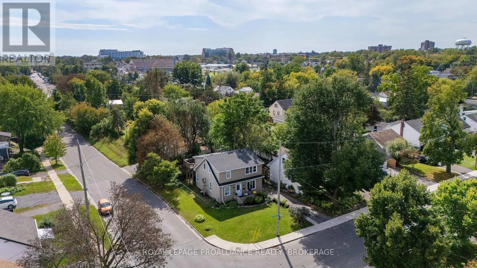 2 DUNKIRK AVENUE
