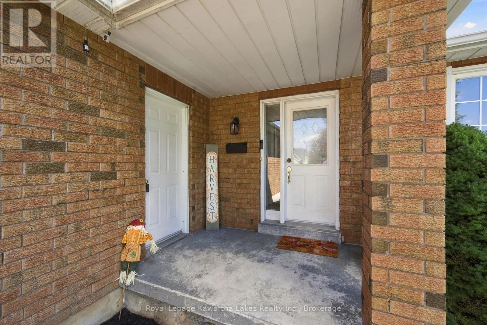 1220 WILDLARK DRIVE