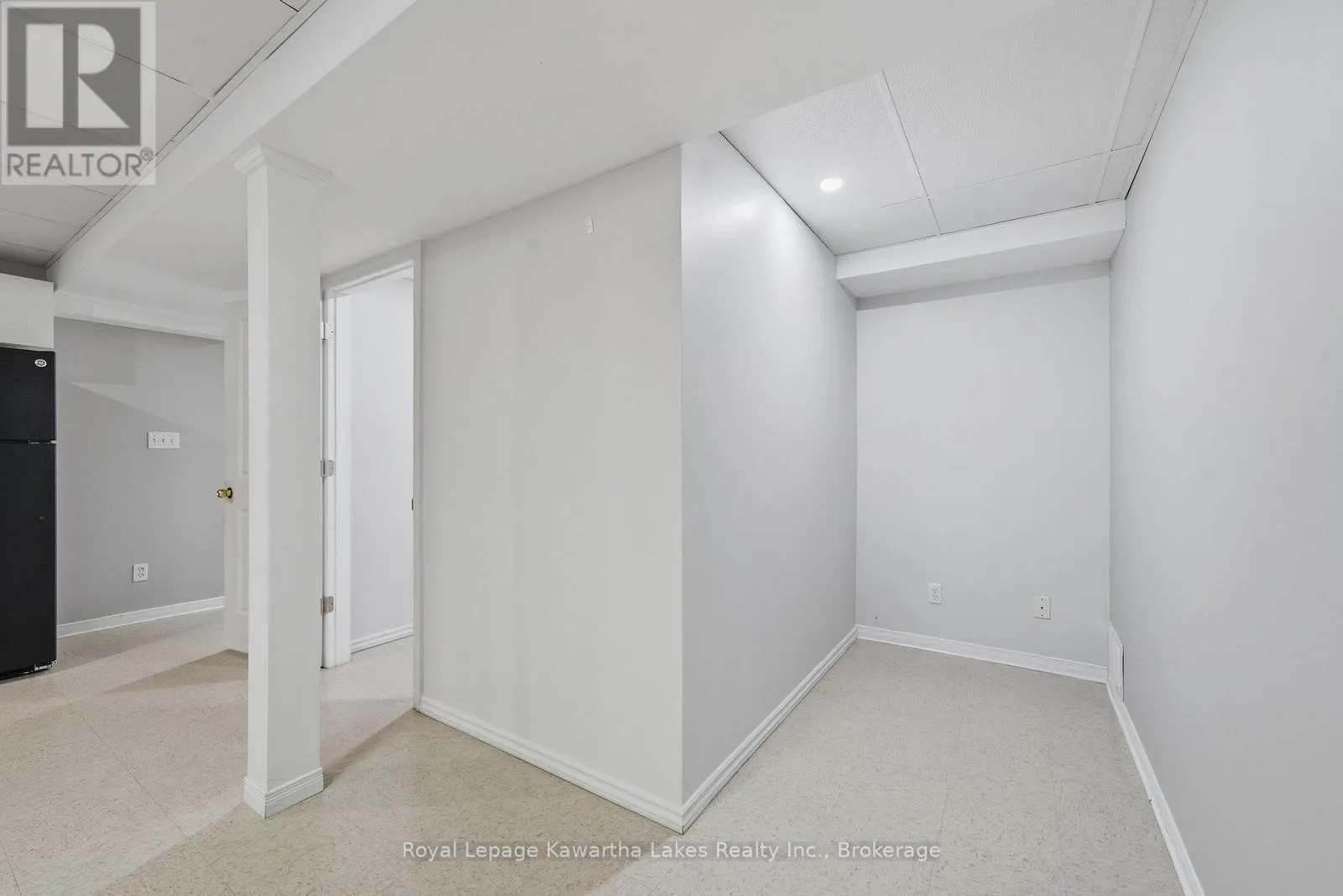 1220 WILDLARK DRIVE