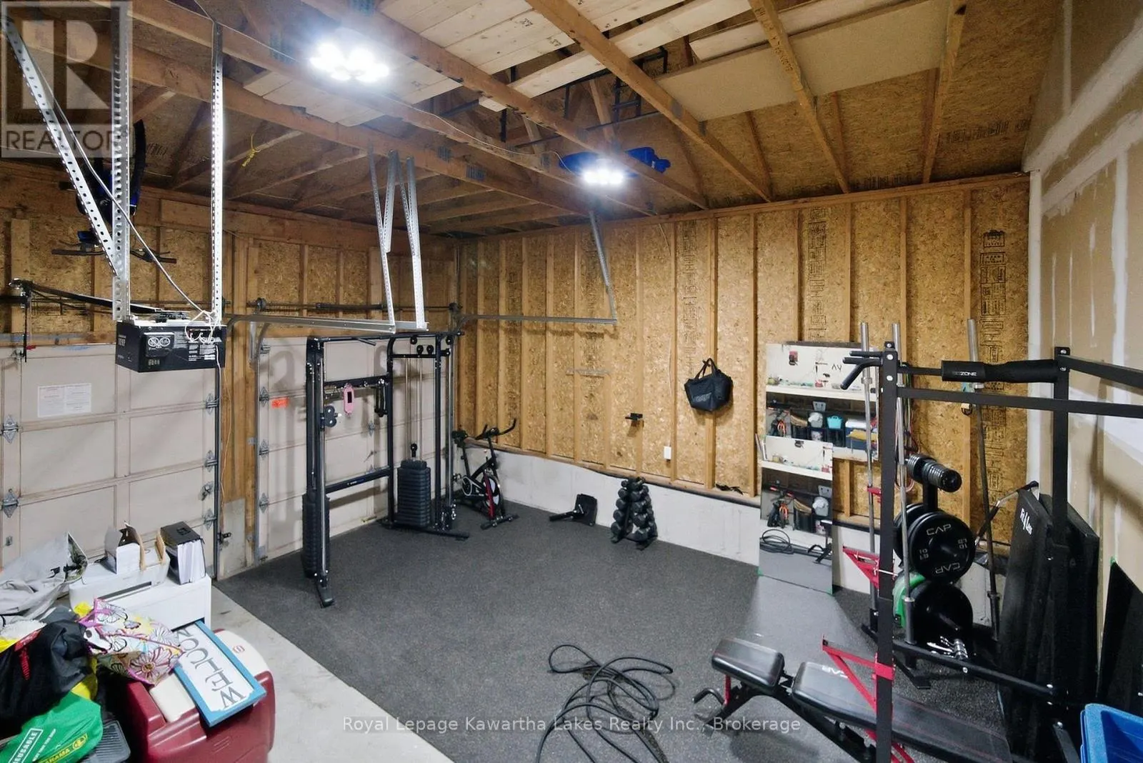 1220 WILDLARK DRIVE