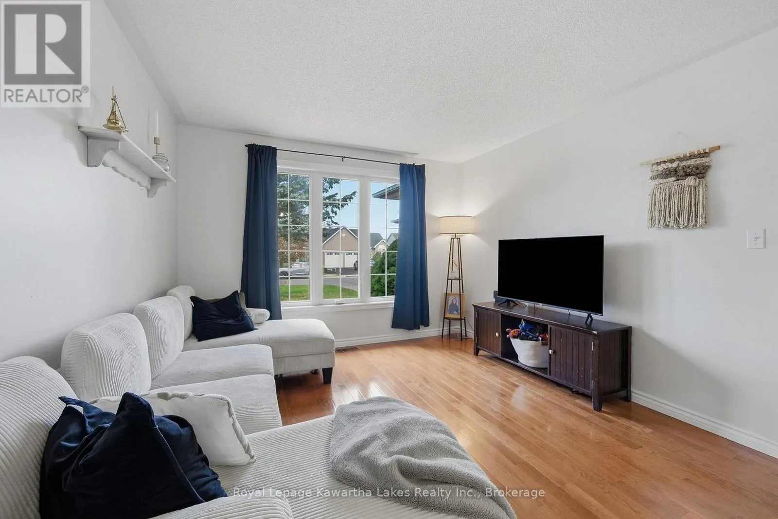 1220 WILDLARK DRIVE