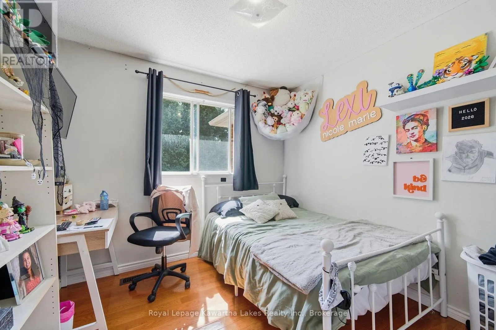 1220 WILDLARK DRIVE