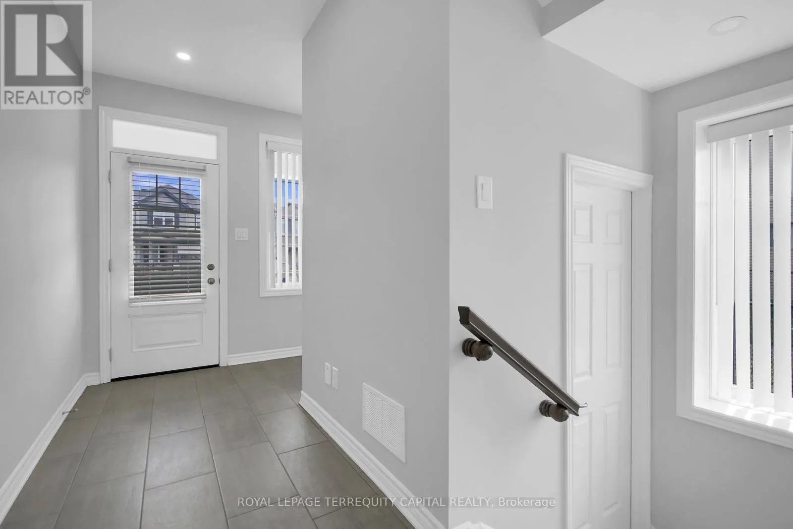 116 UNITY PLACE