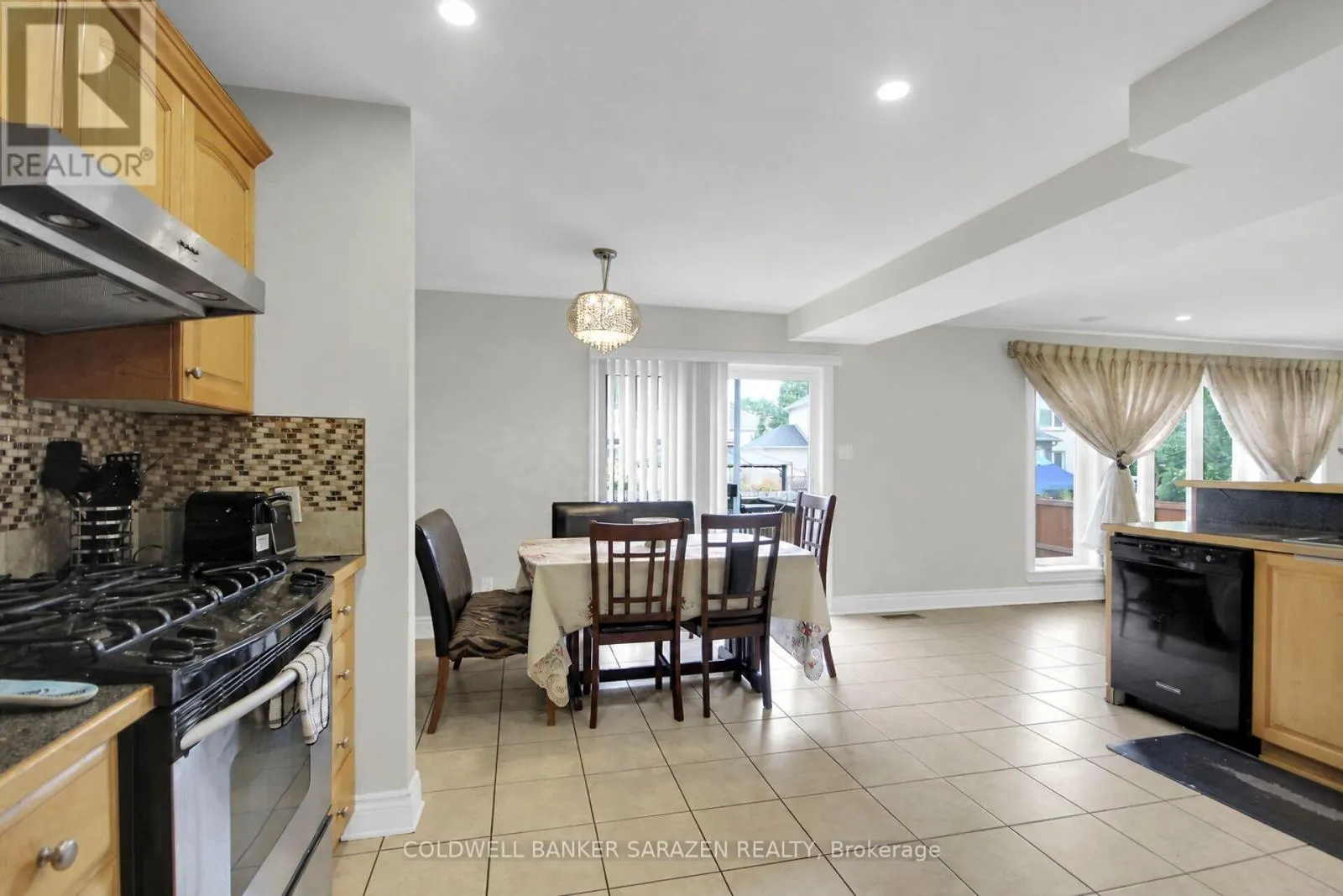 185 TWYFORD STREET