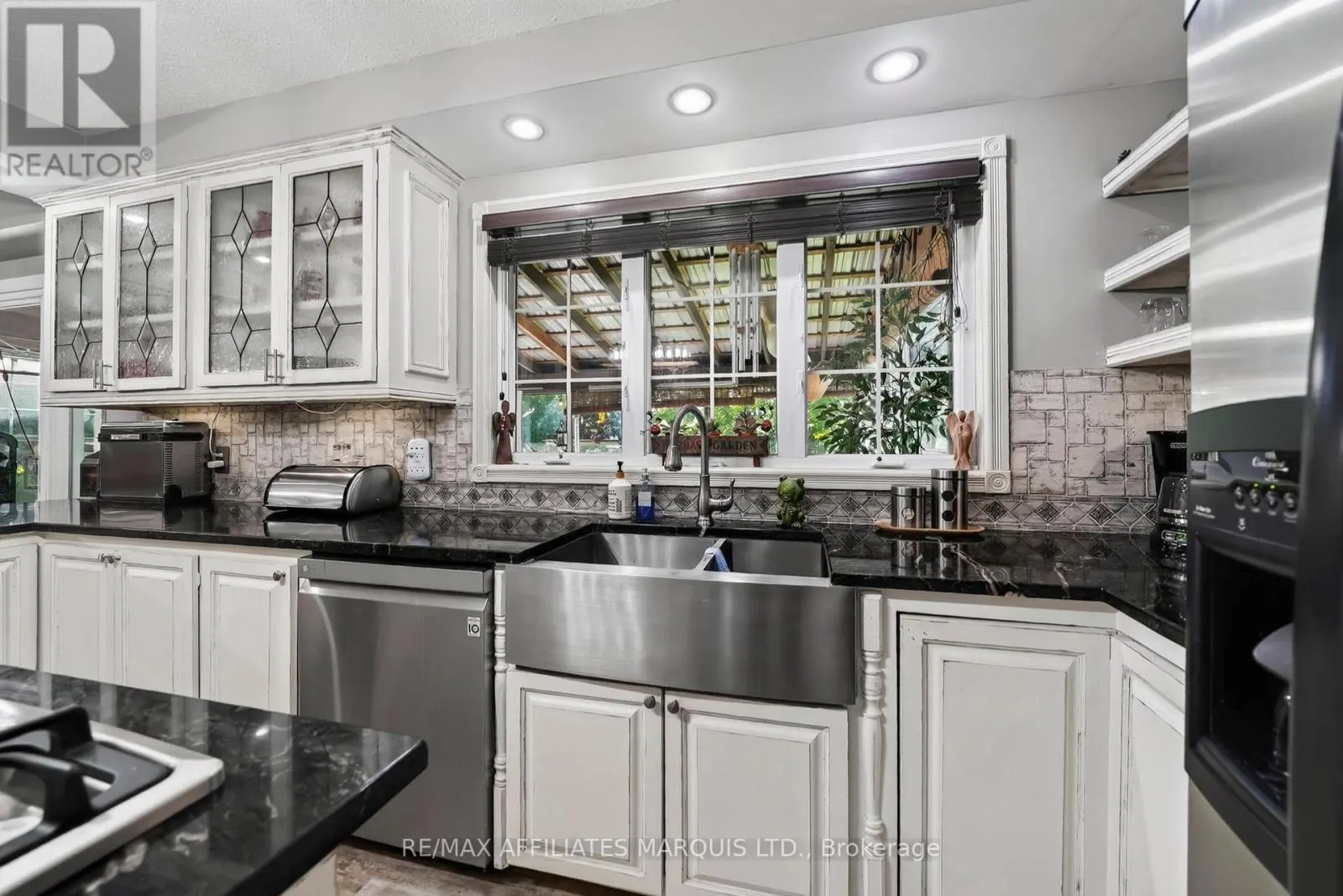 19574 HERON ROAD