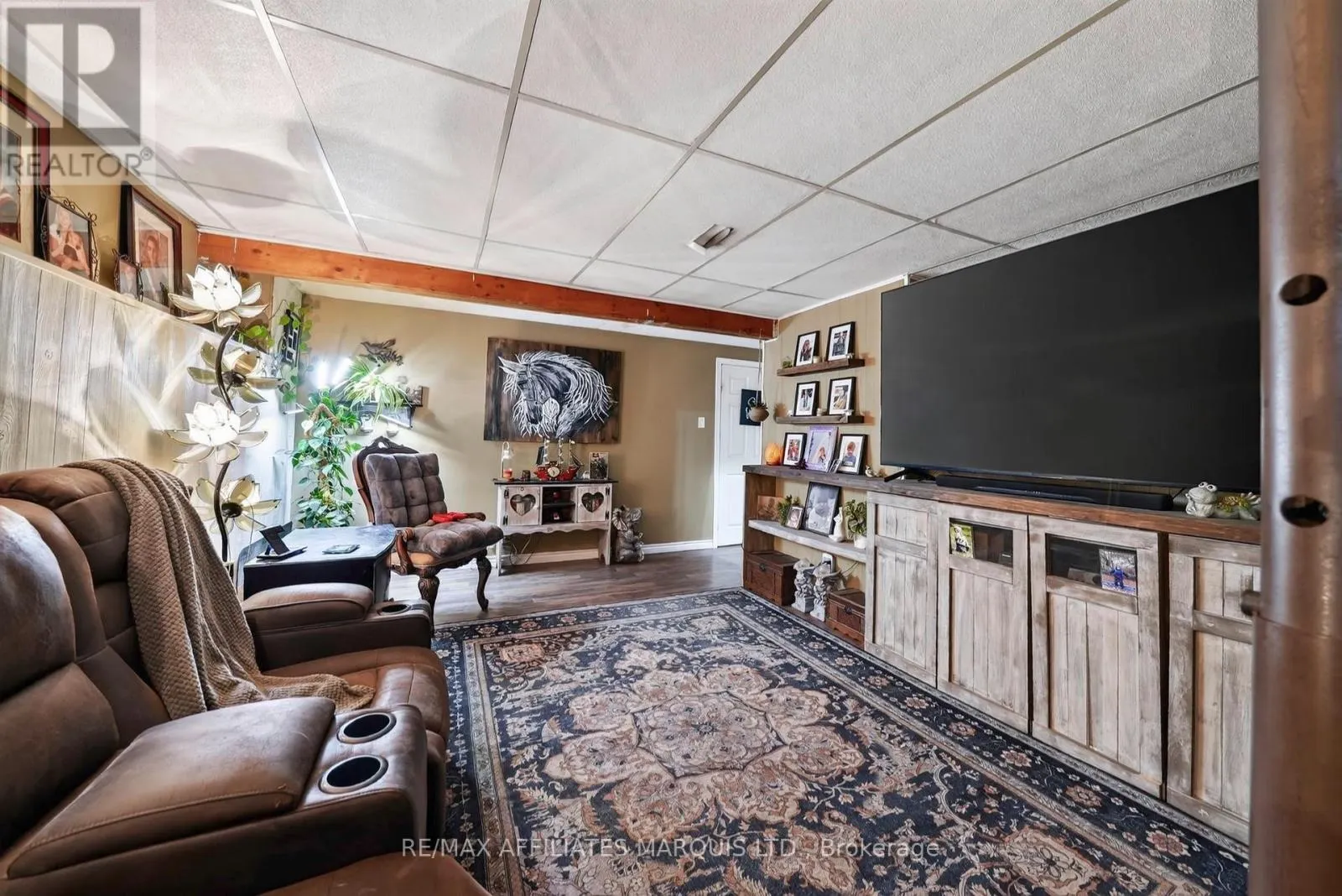 19574 HERON ROAD