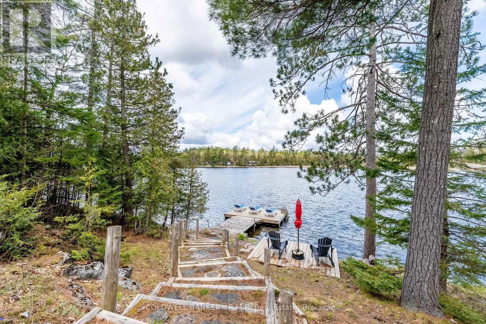 63 LITTLE SILVER LAKE WAY