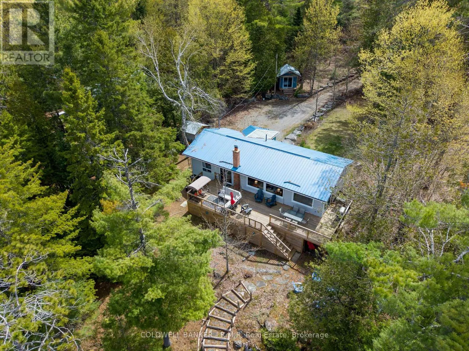 63 LITTLE SILVER LAKE WAY