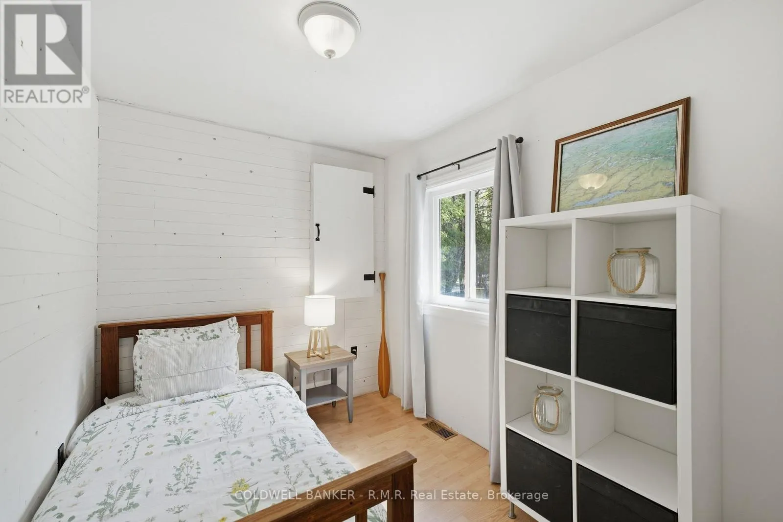 63 LITTLE SILVER LAKE WAY