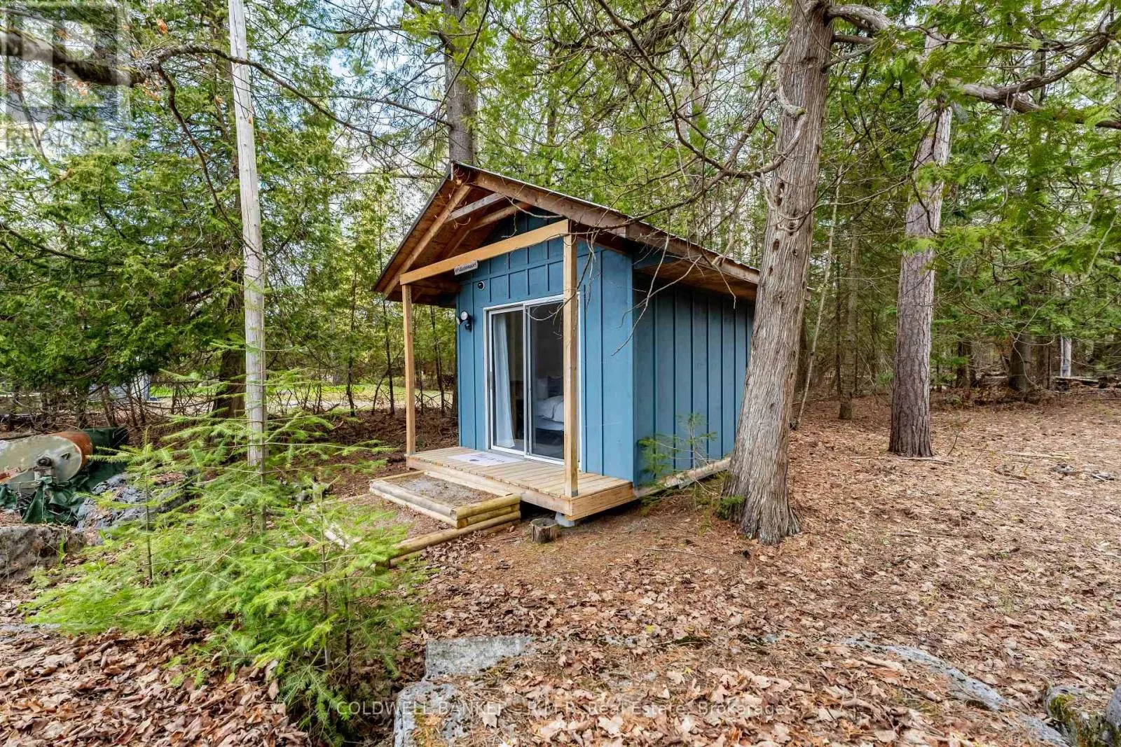 63 LITTLE SILVER LAKE WAY