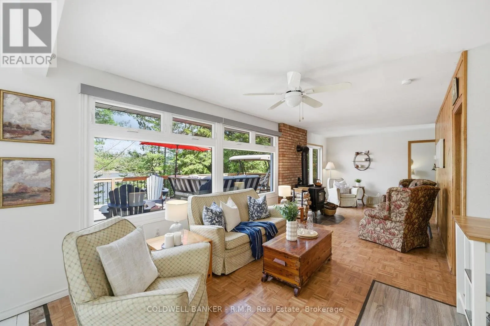 63 LITTLE SILVER LAKE WAY