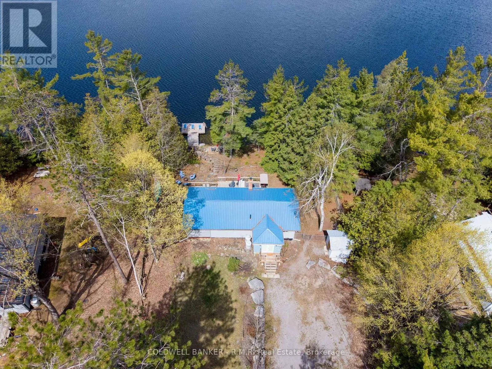 63 LITTLE SILVER LAKE WAY