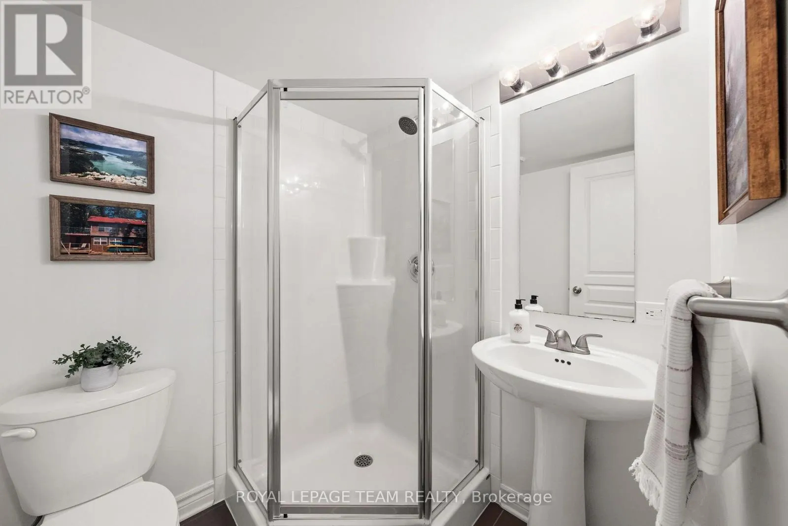 212 PEMBINA PRIVATE