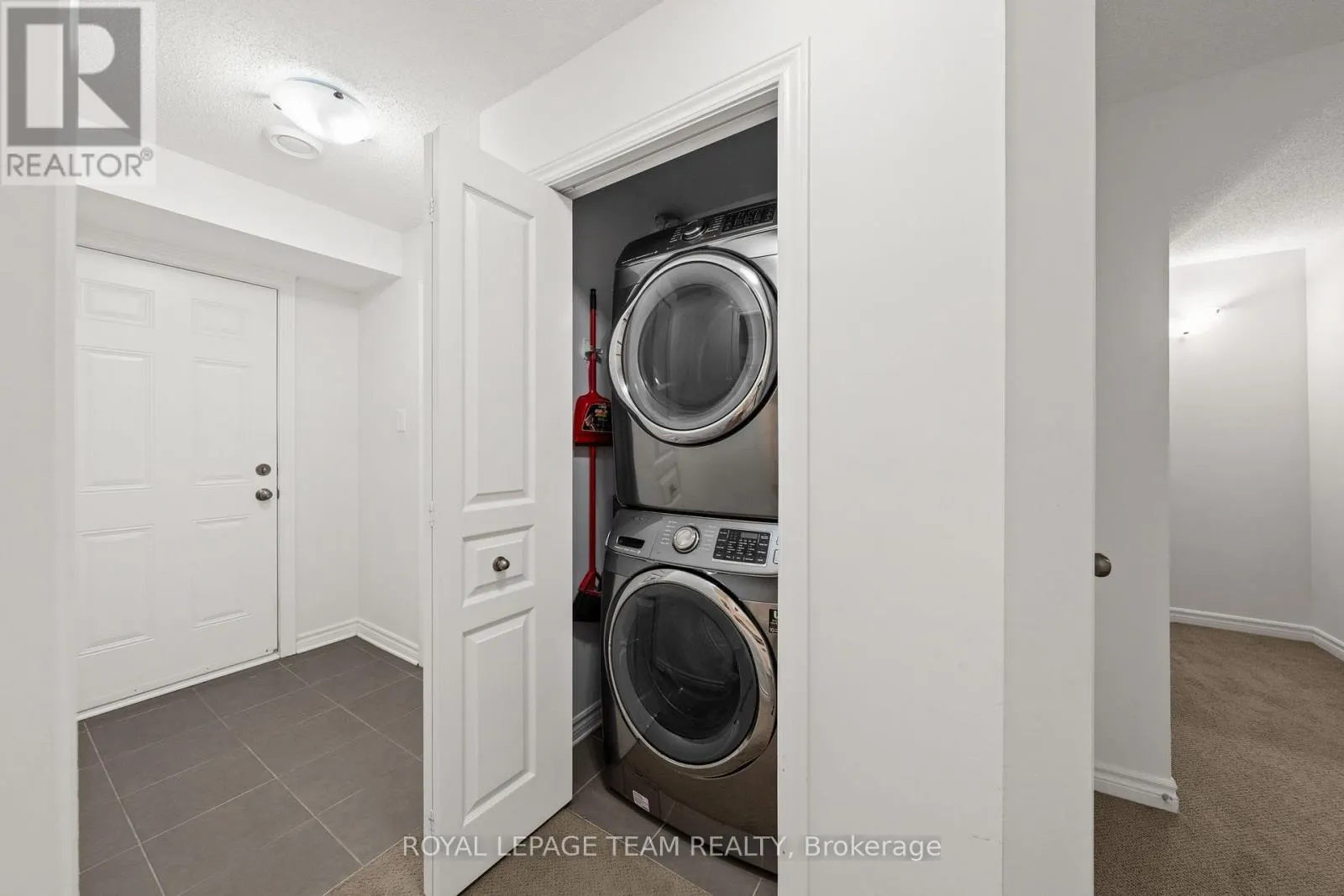 212 PEMBINA PRIVATE