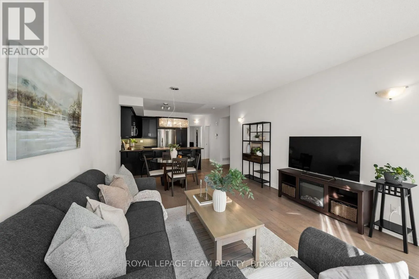 212 PEMBINA PRIVATE