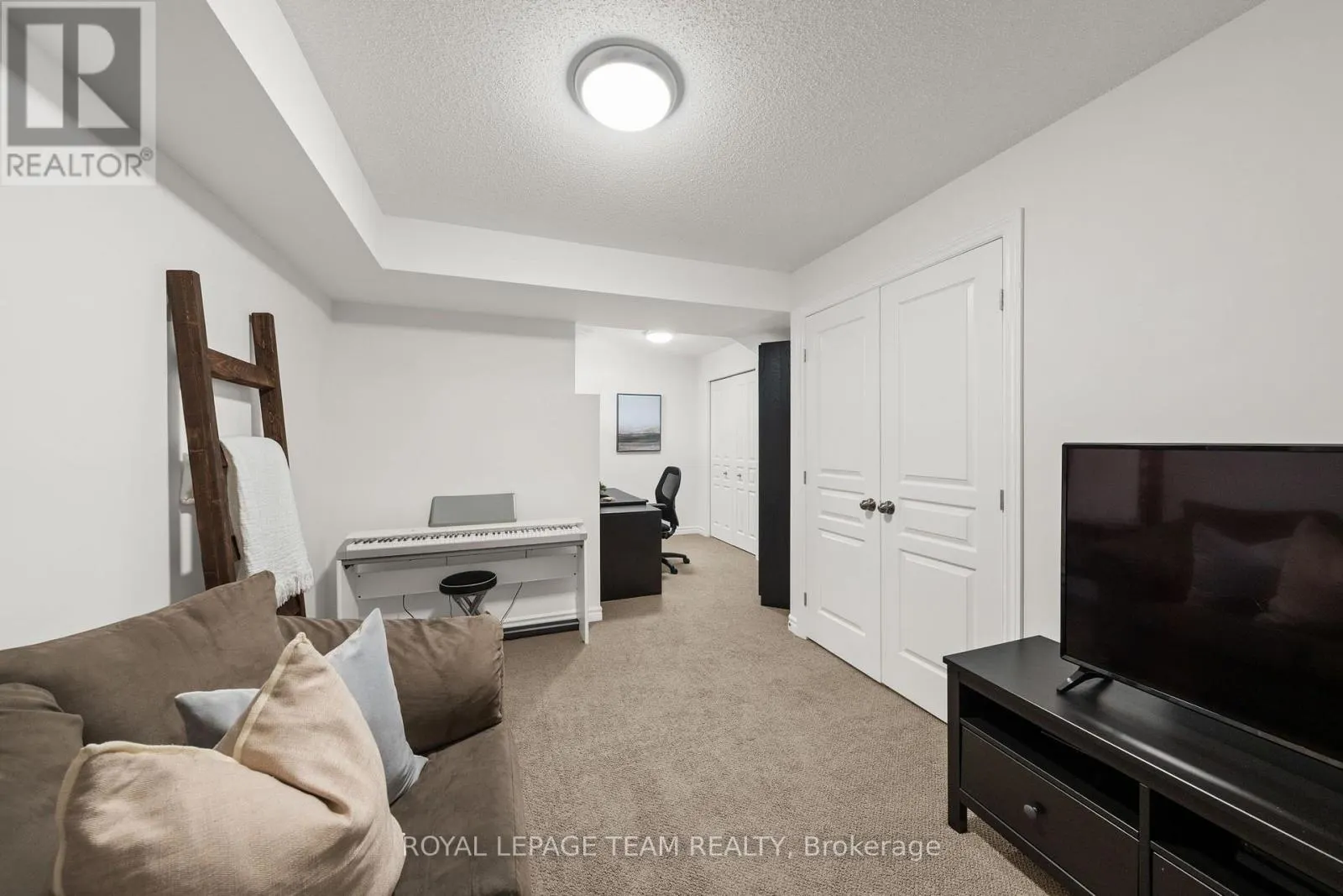 212 PEMBINA PRIVATE