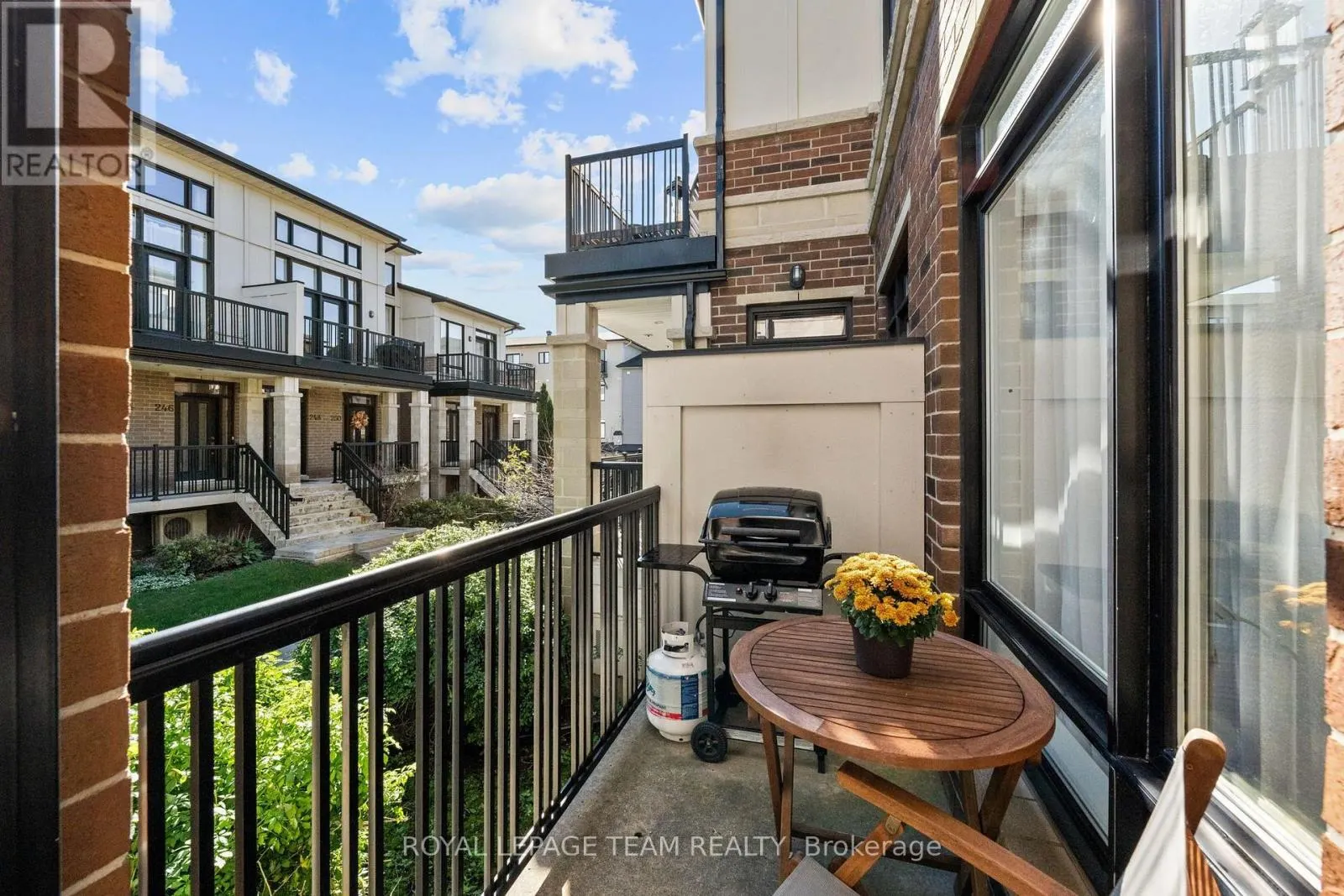 212 PEMBINA PRIVATE