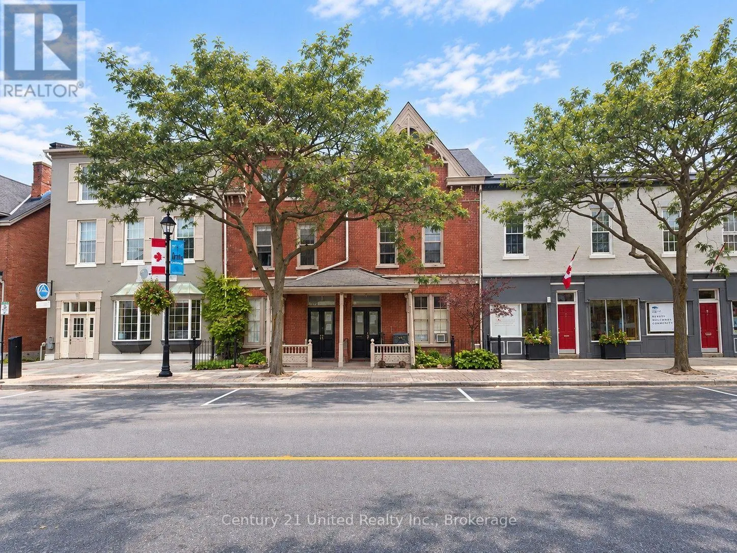 21 & 23 KING STREET E