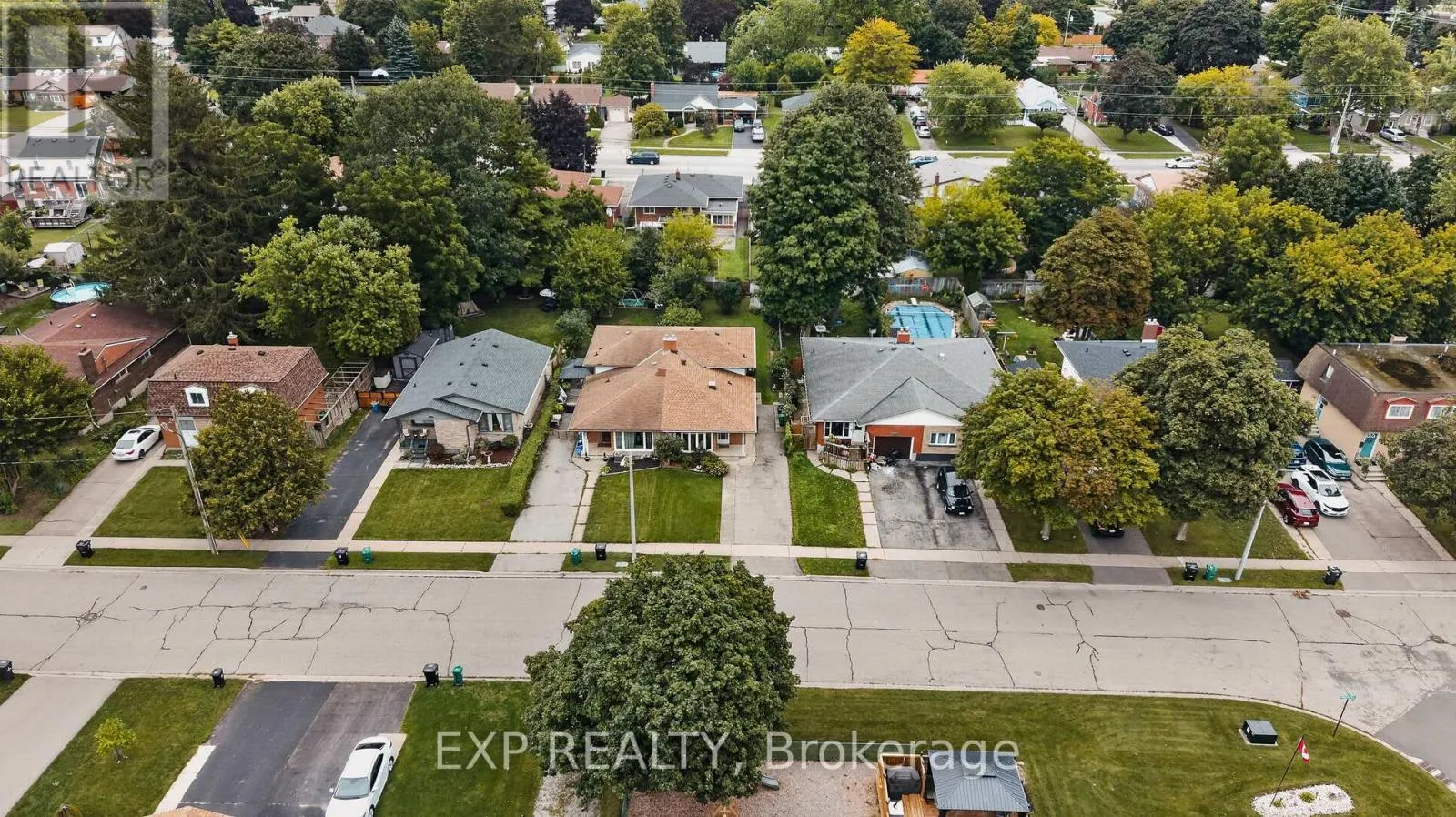 1393 PINEVIEW AVENUE