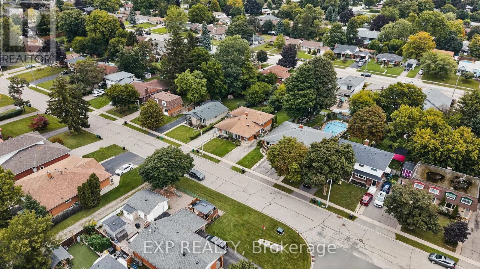 1393 PINEVIEW AVENUE
