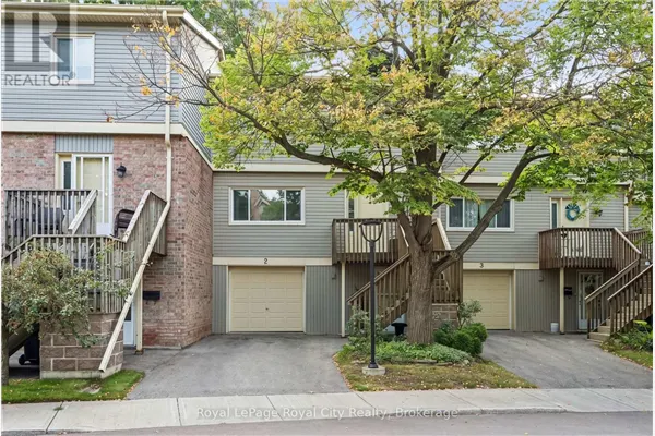 2 - 30 GREEN VALLEY DRIVE