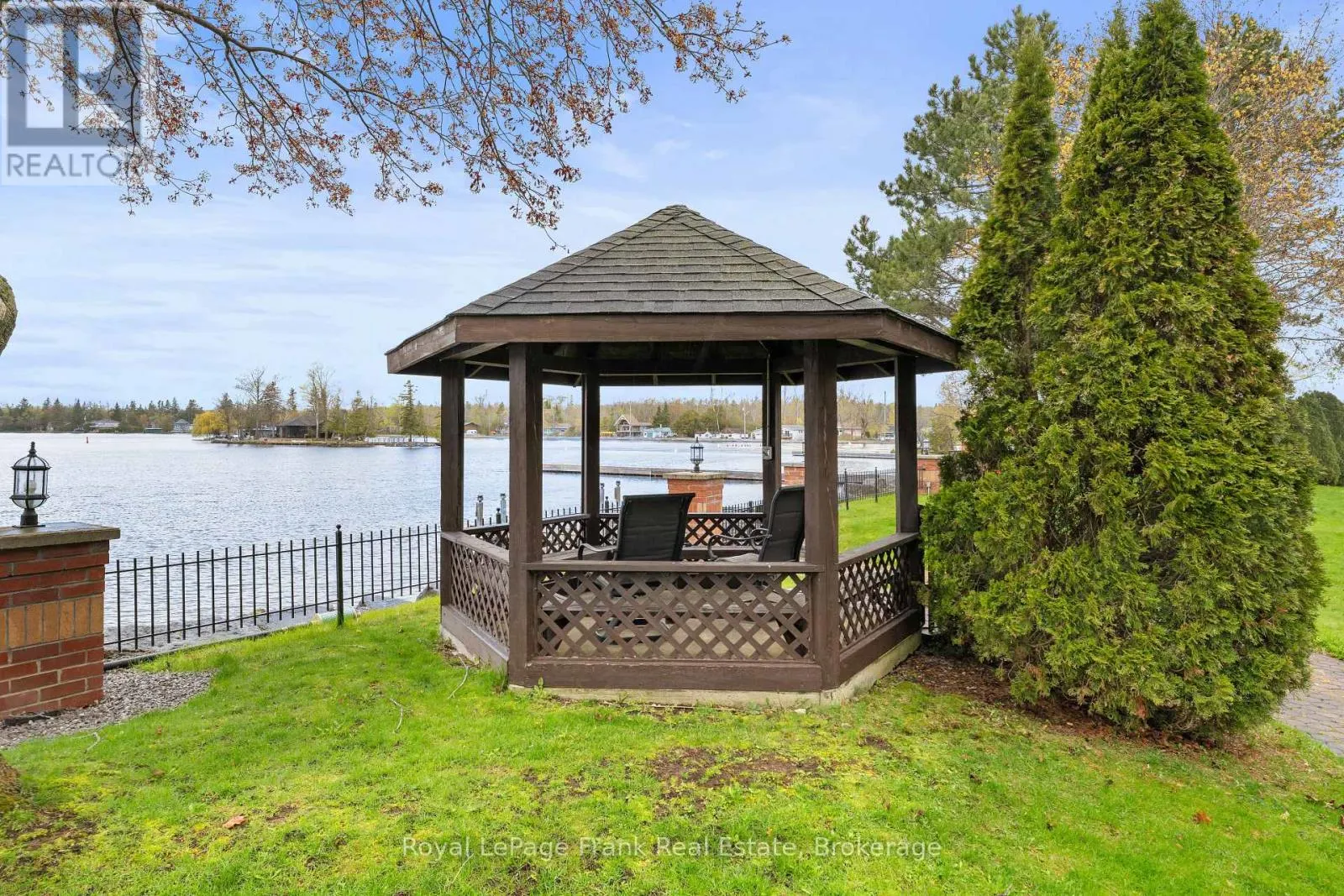 403 - 1 SHERWOOD STREET #403