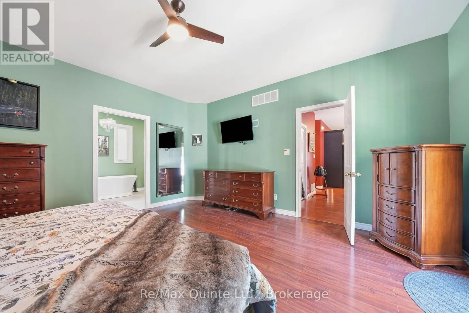 35 PENNY LANE